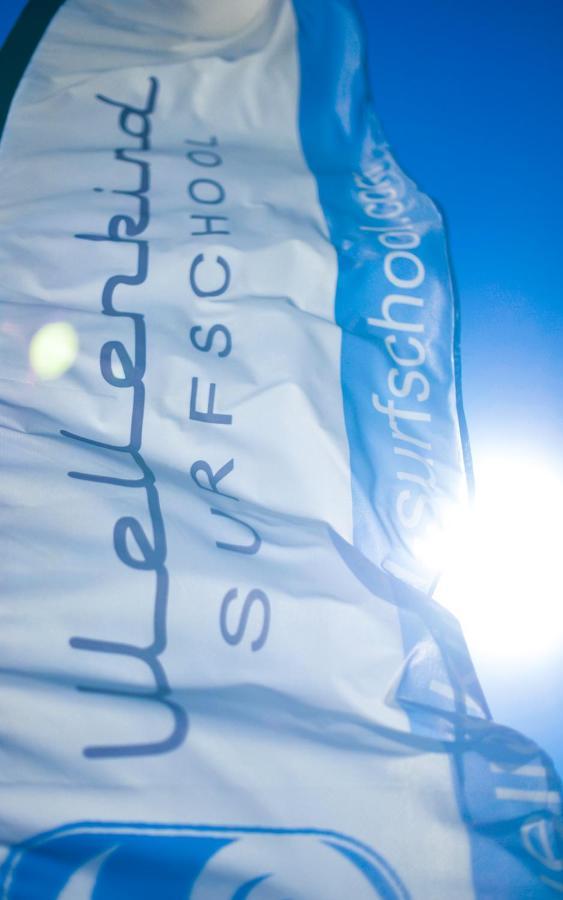 Wellenkind Surfschool Hostel *
